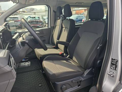 2025 Volkswagen Caravelle — sličica 9