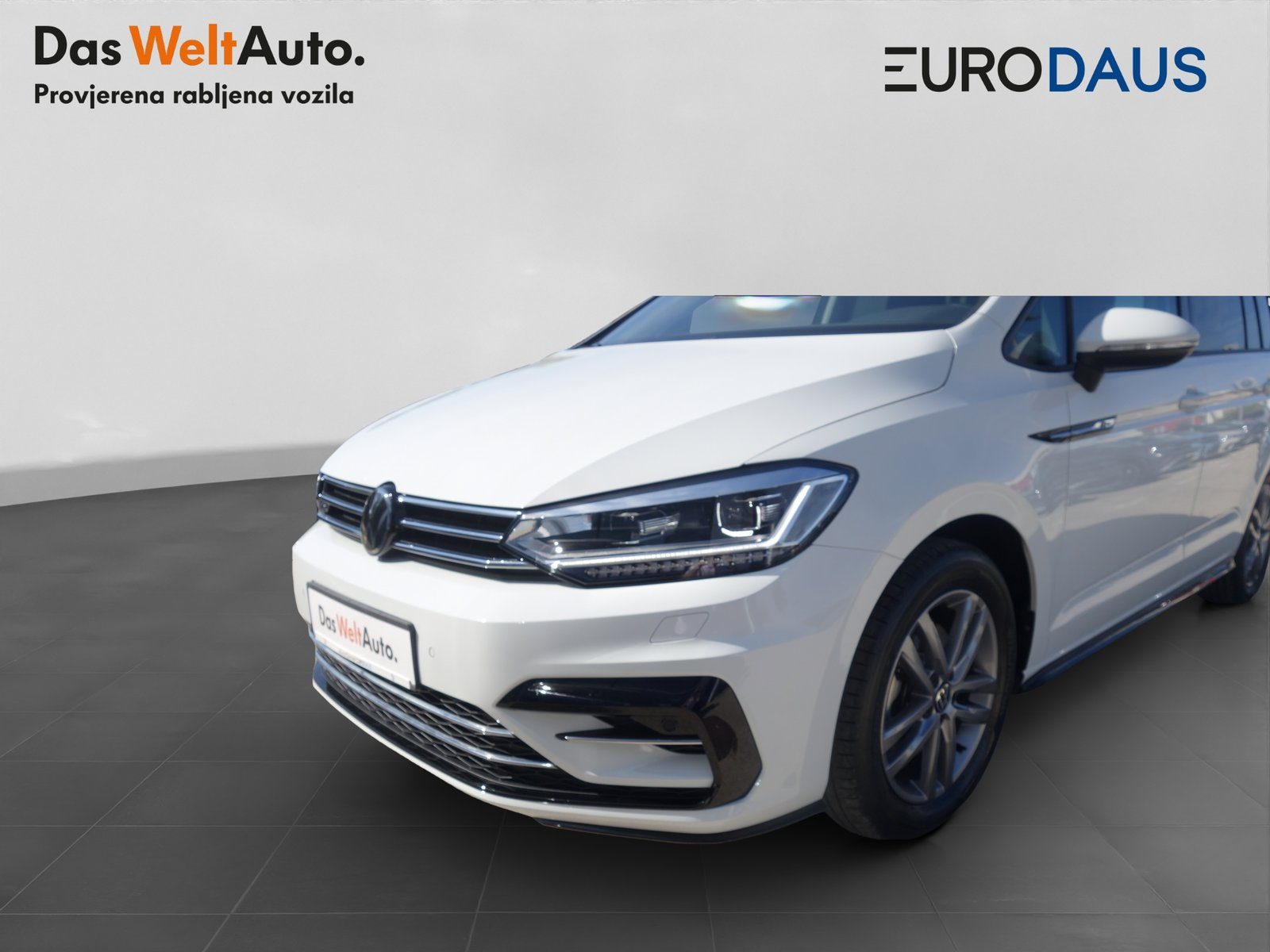 2025 Volkswagen Touran R-Line — fotografija 3