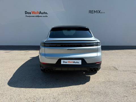 2024 Porsche Cayenne — sličica 6