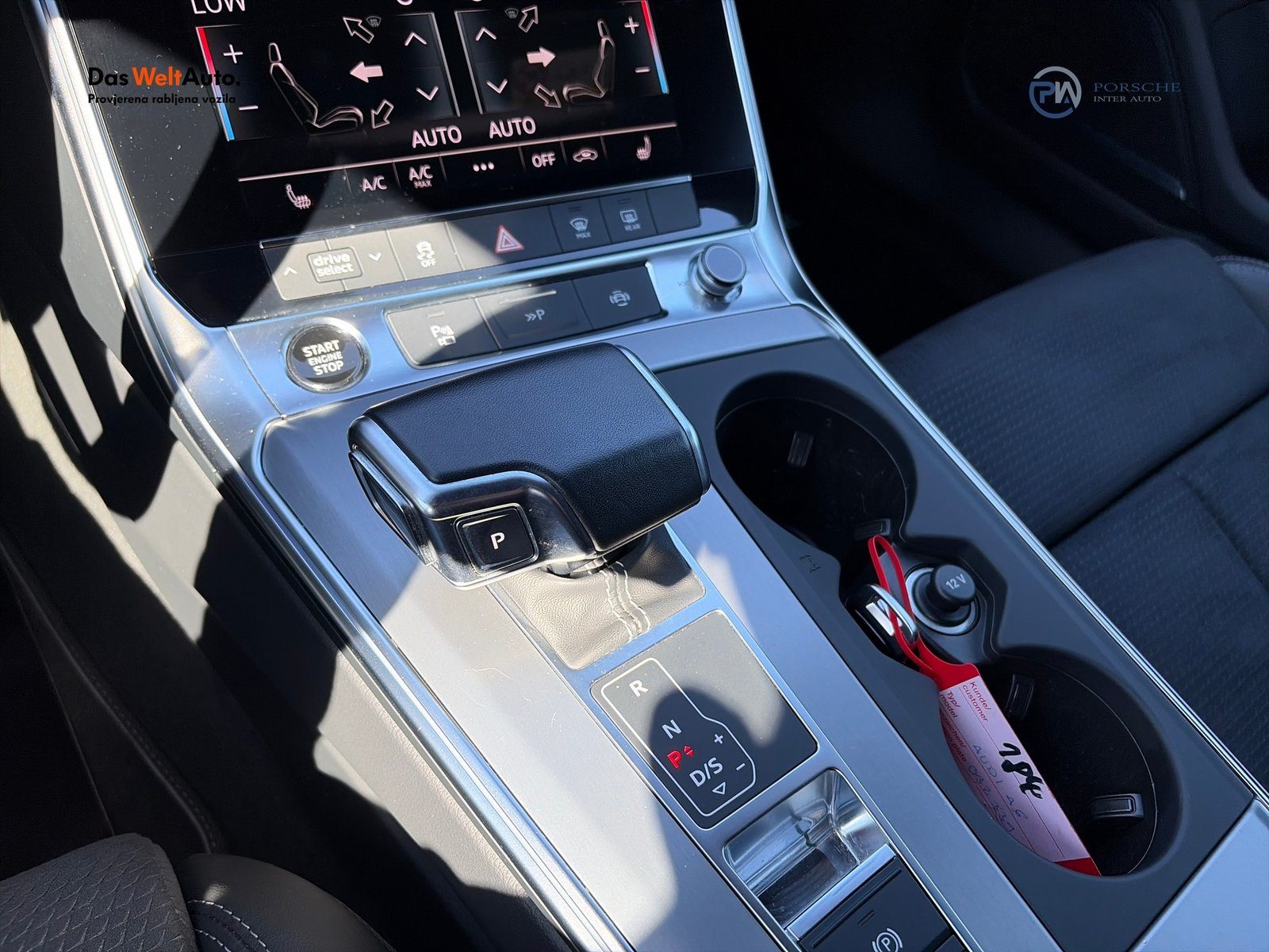 2024 Audi A6 Avant S line — fotografija 19