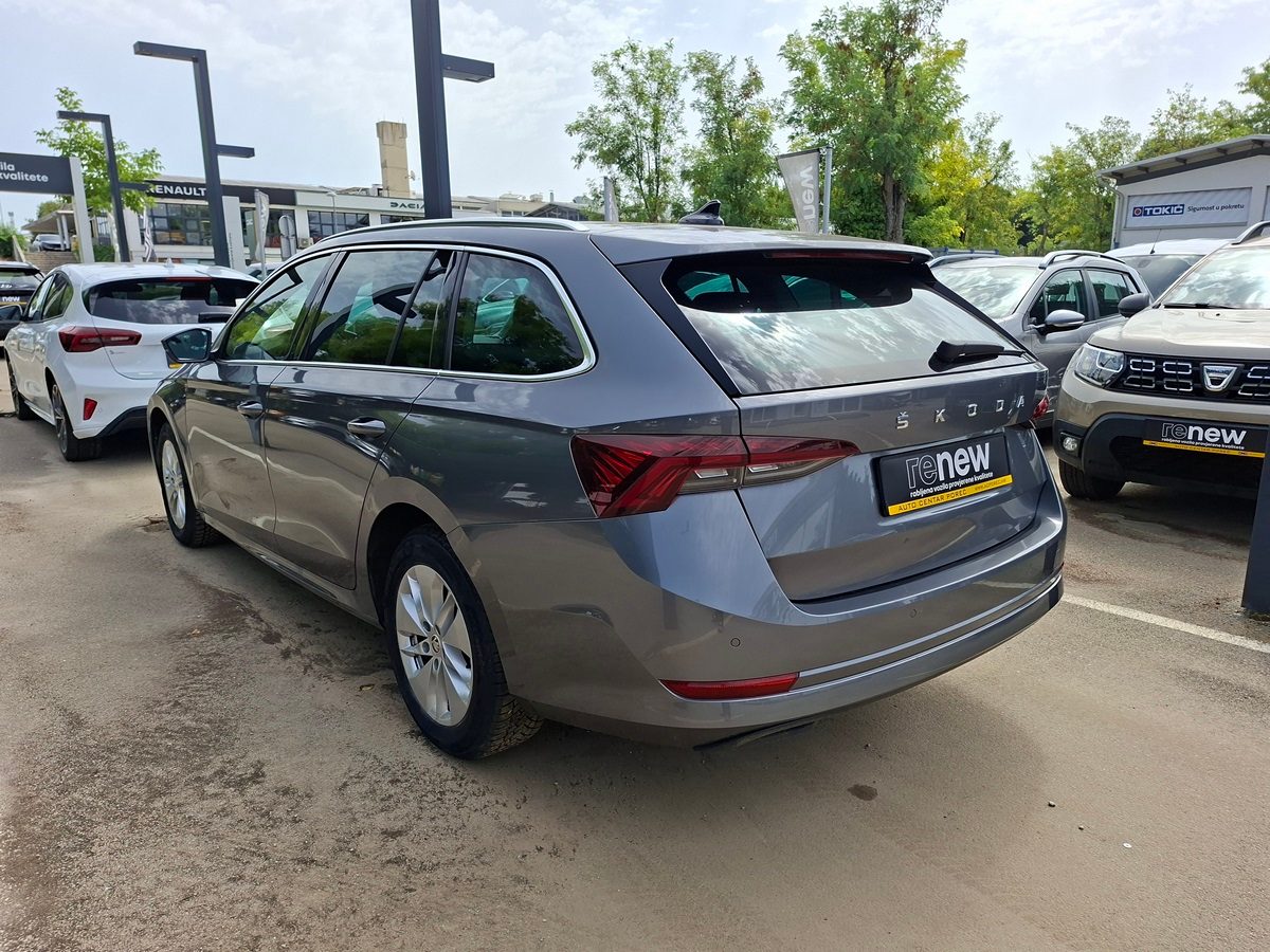2022 Škoda Octavia Combi — fotografija 4