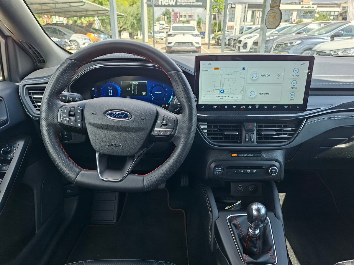 2022 Ford Focus — fotografija 14