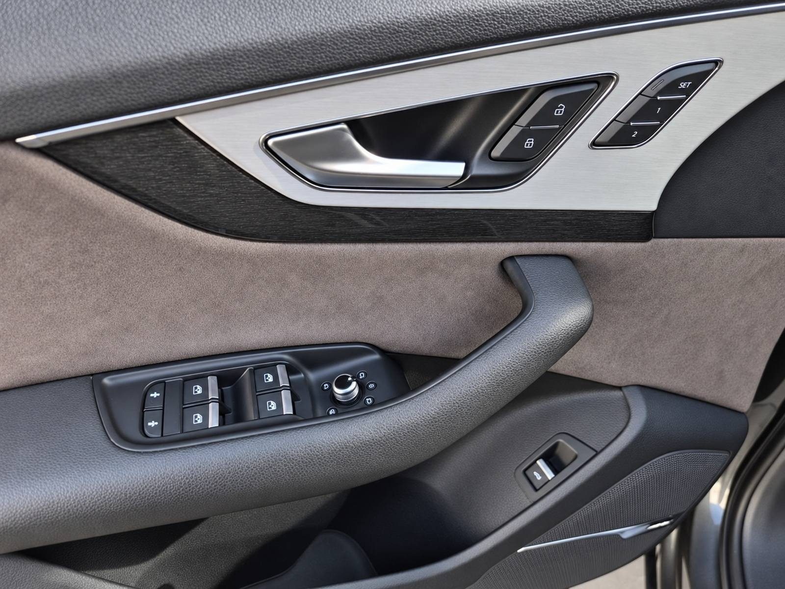 2017 Audi Q7 S line — fotografija 25