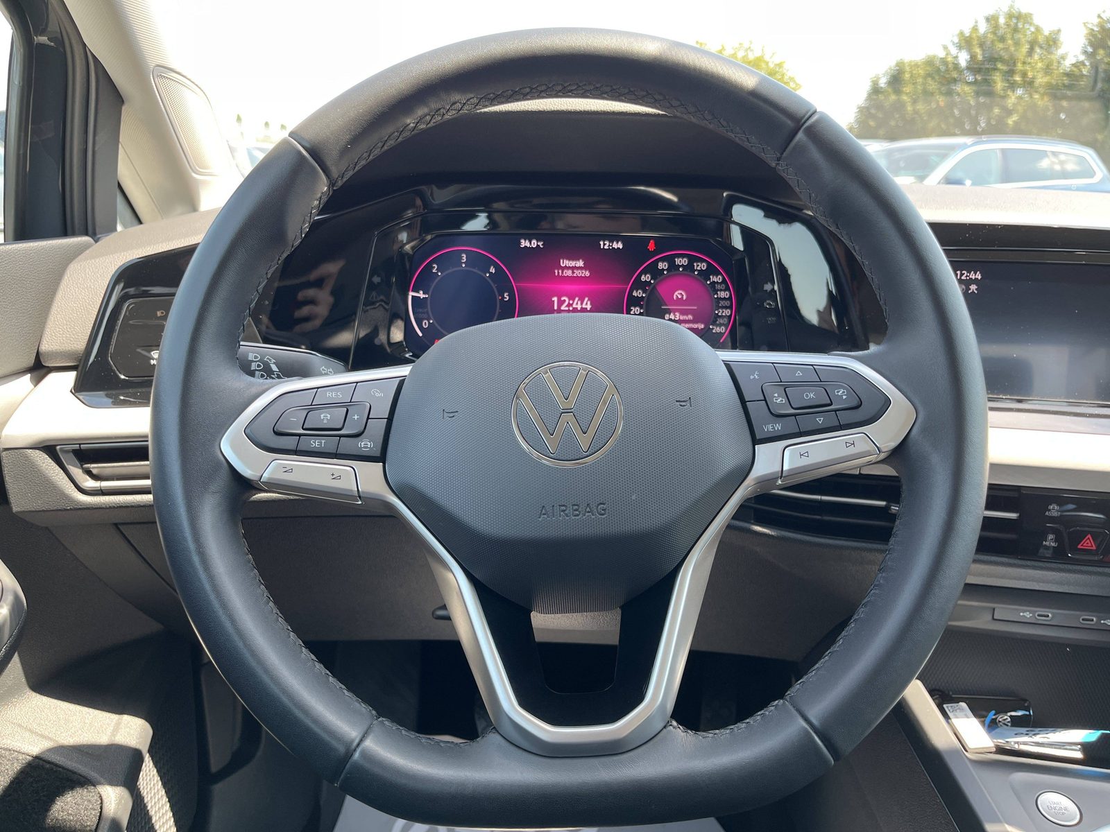 2024 Volkswagen Golf — fotografija 26