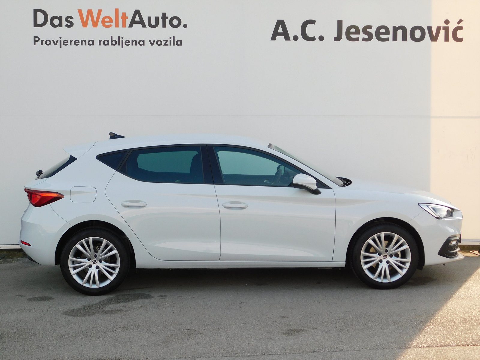 2024 Seat Leon — fotografija 4