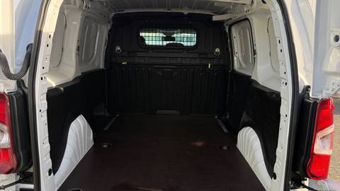 Toyota Proace city — sličica 7