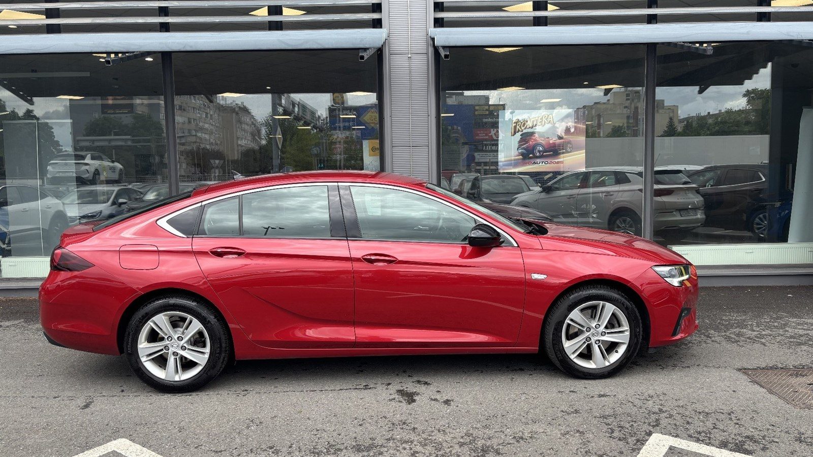 2022 Opel Insignia — fotografija 4