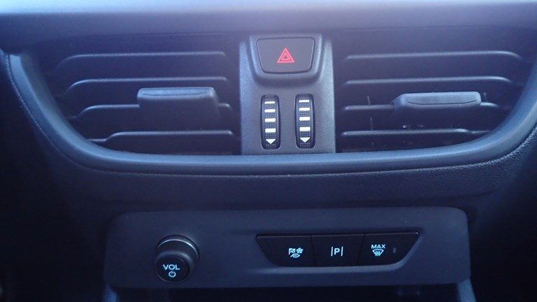 2025 Ford Transit — fotografija 12