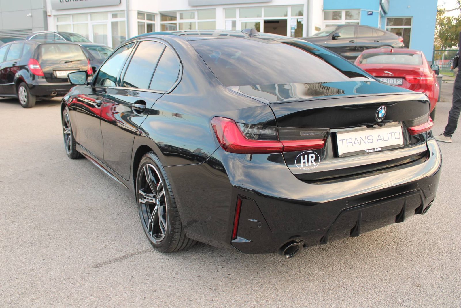 2025 BMW Serija 3 — fotografija 7