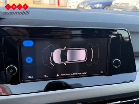 2021 Volkswagen Golf — sličica 11