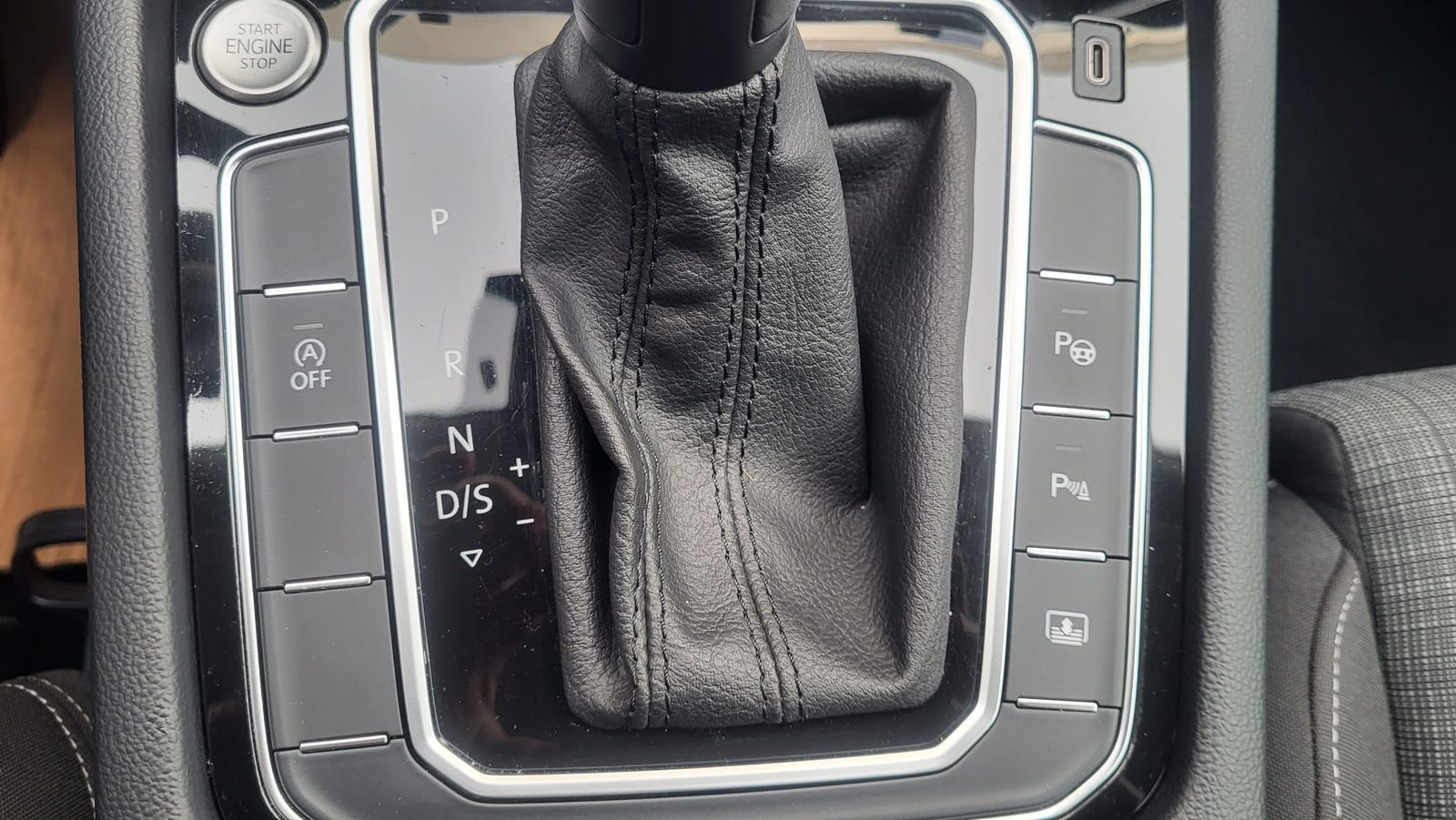 2021 Volkswagen Passat — fotografija 23