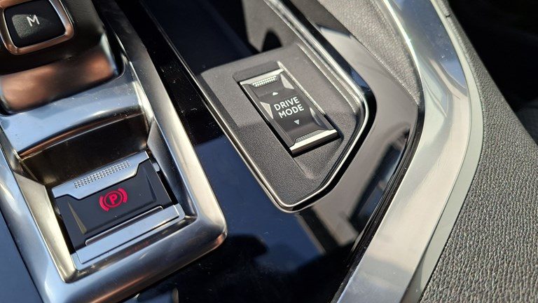 2023 Peugeot 5008 — fotografija 13