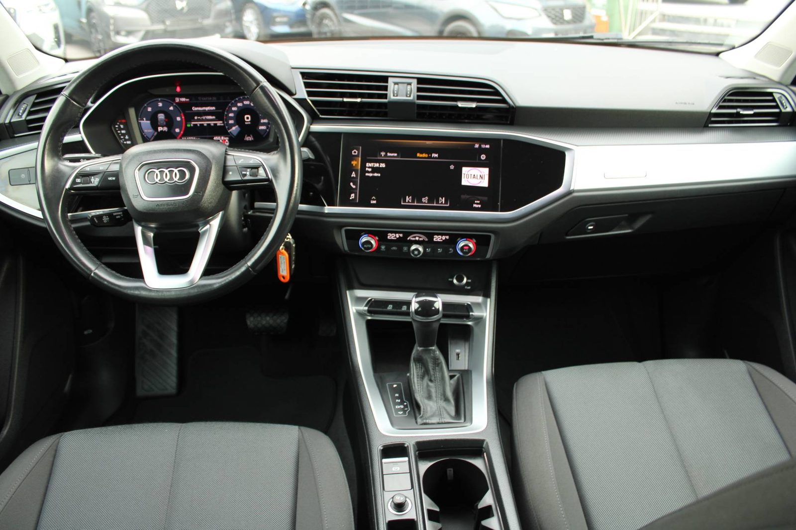 2019 Audi Q3 — fotografija 12