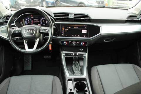 2019 Audi Q3 — sličica 12