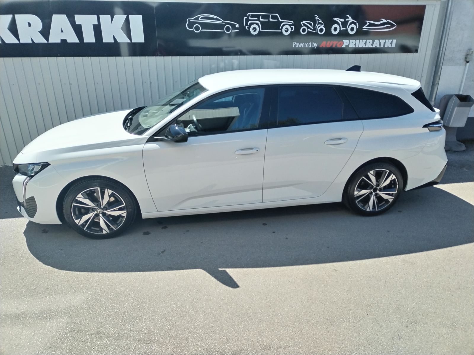 2022 Peugeot 308 SW — fotografija 8