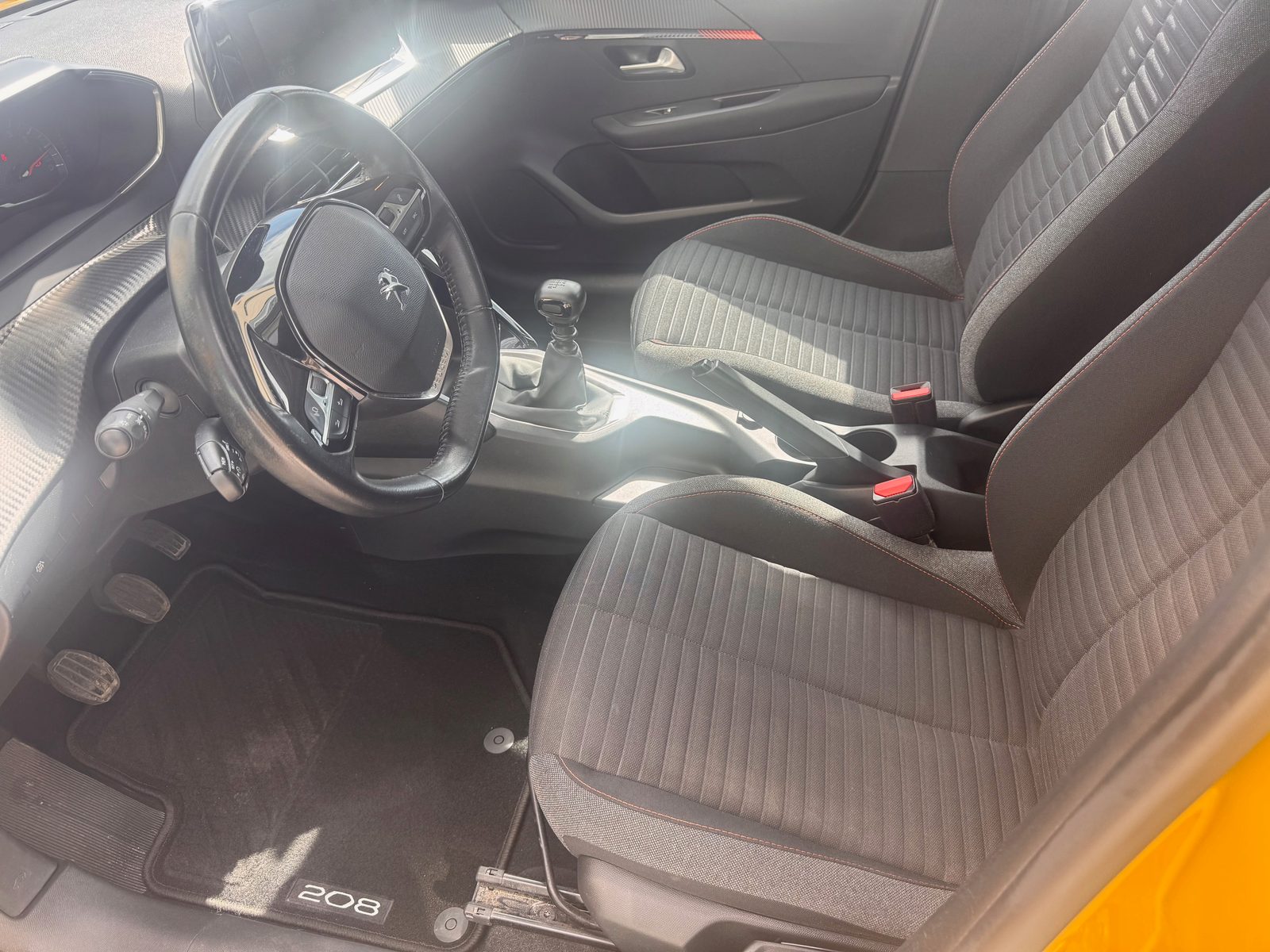 2020 Peugeot 208 — fotografija 10