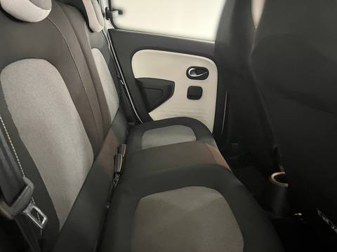 2022 Renault Twingo — sličica 19