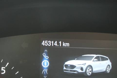 2022 Ford Focus karavan — sličica 22