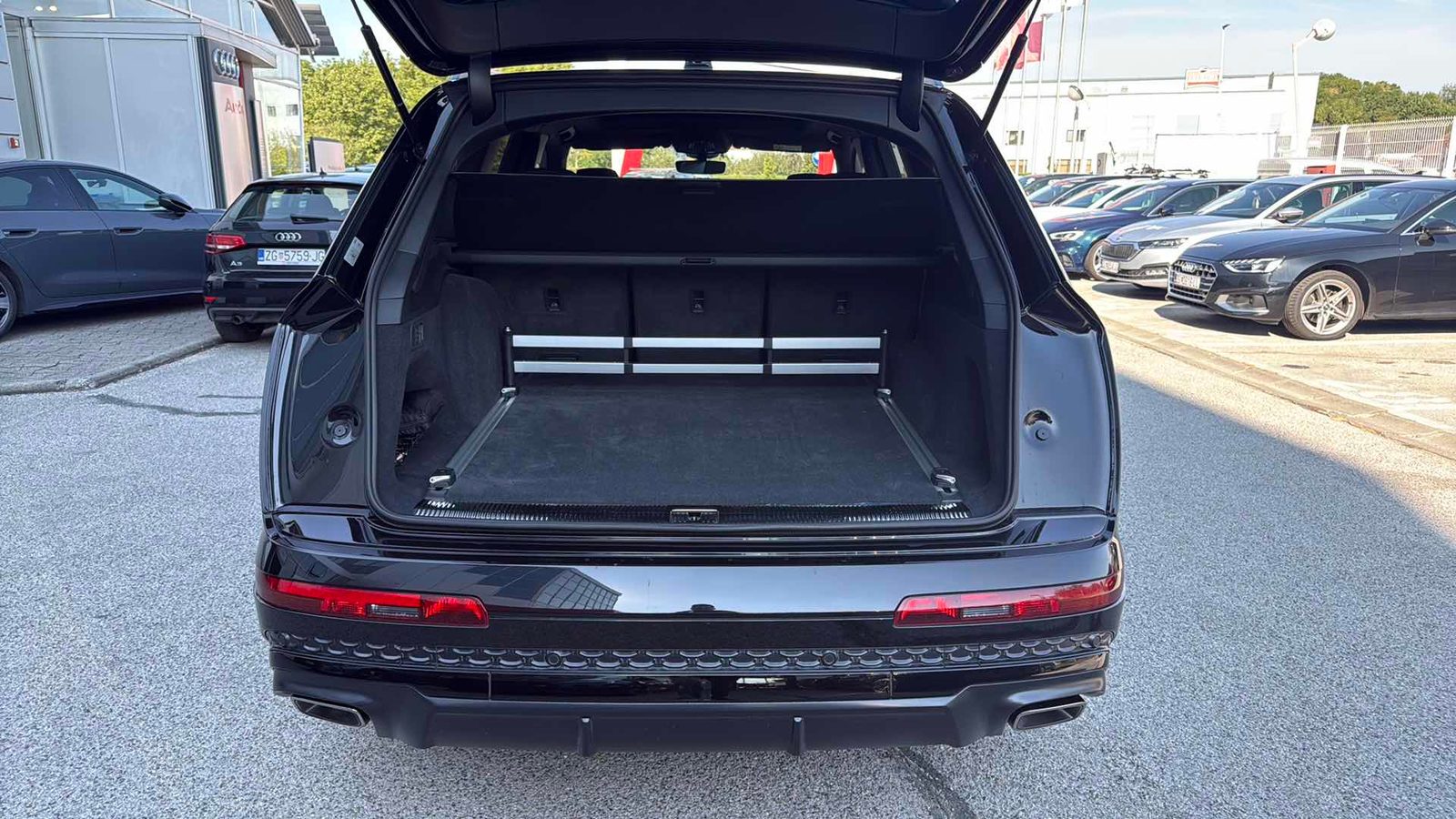 2024 Audi Q7 — fotografija 12