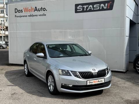 2019 Škoda Octavia — sličica 3