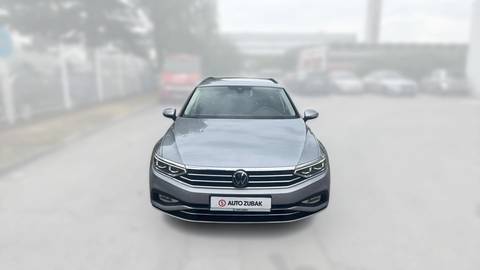 2022 Volkswagen Passat Variant — sličica 2