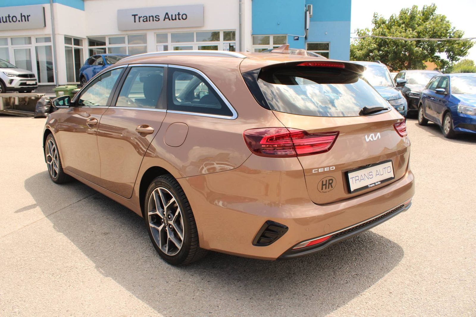 2022 Kia cee'd Sportswagon — fotografija 8