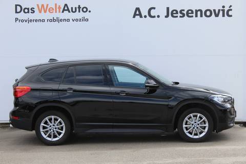 2021 BMW X1 — sličica 4
