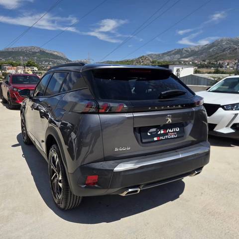 2023 Peugeot 2008 — sličica 11