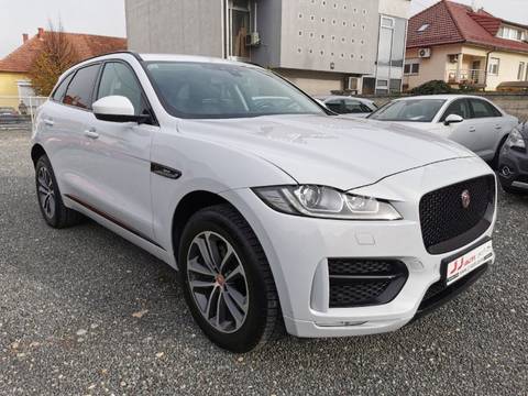 2016 Jaguar F-Pace — sličica 2