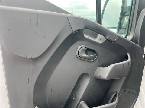 2022 Renault Master — sličica 11