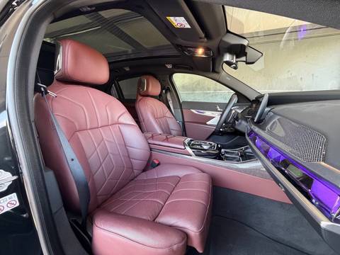 2024 BMW Serija 7 M Sport Pro — sličica 14