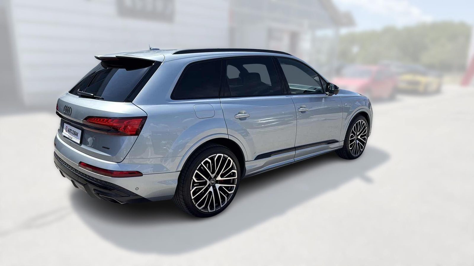 2025 Audi Q7 — fotografija 7