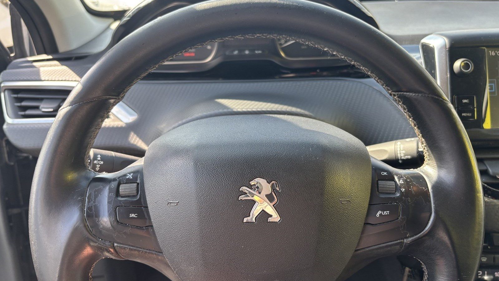 2016 Peugeot 2008 — fotografija 13
