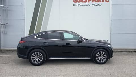2025 Mercedes-Benz GLC Avantgarde — sličica 2