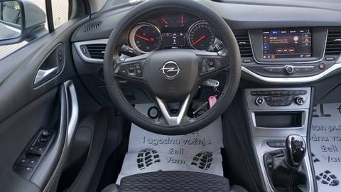 2020 Opel Astra — sličica 19