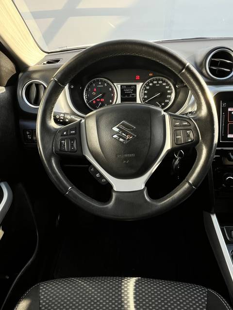 2016 Suzuki Vitara — sličica 10