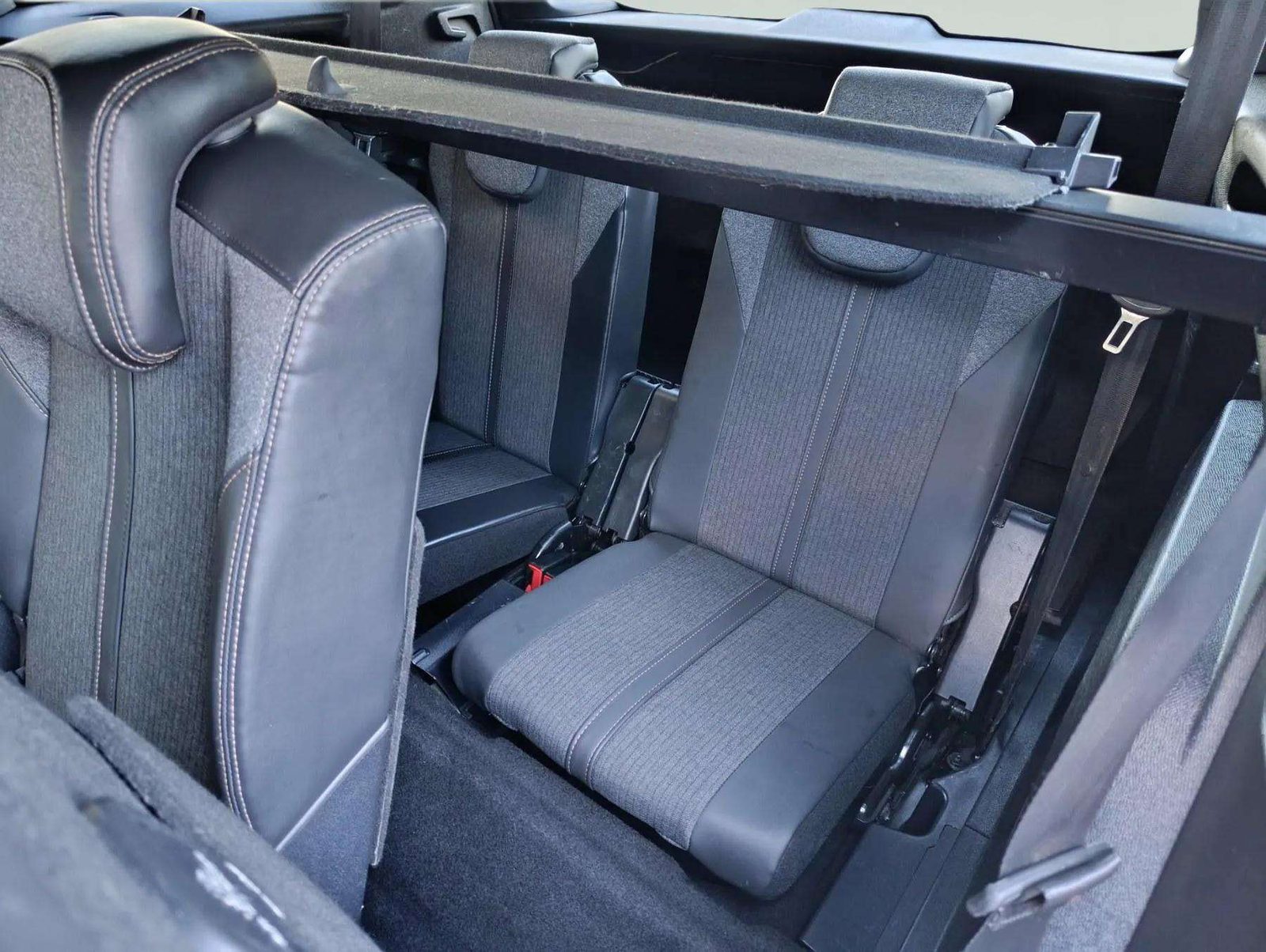 2018 Peugeot 5008 — fotografija 22