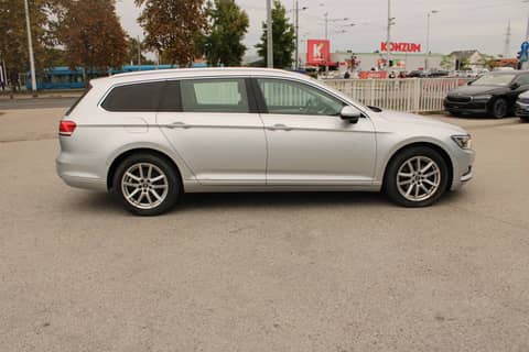2018 Volkswagen Passat Variant — sličica 4
