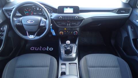 2021 Ford Focus — sličica 2