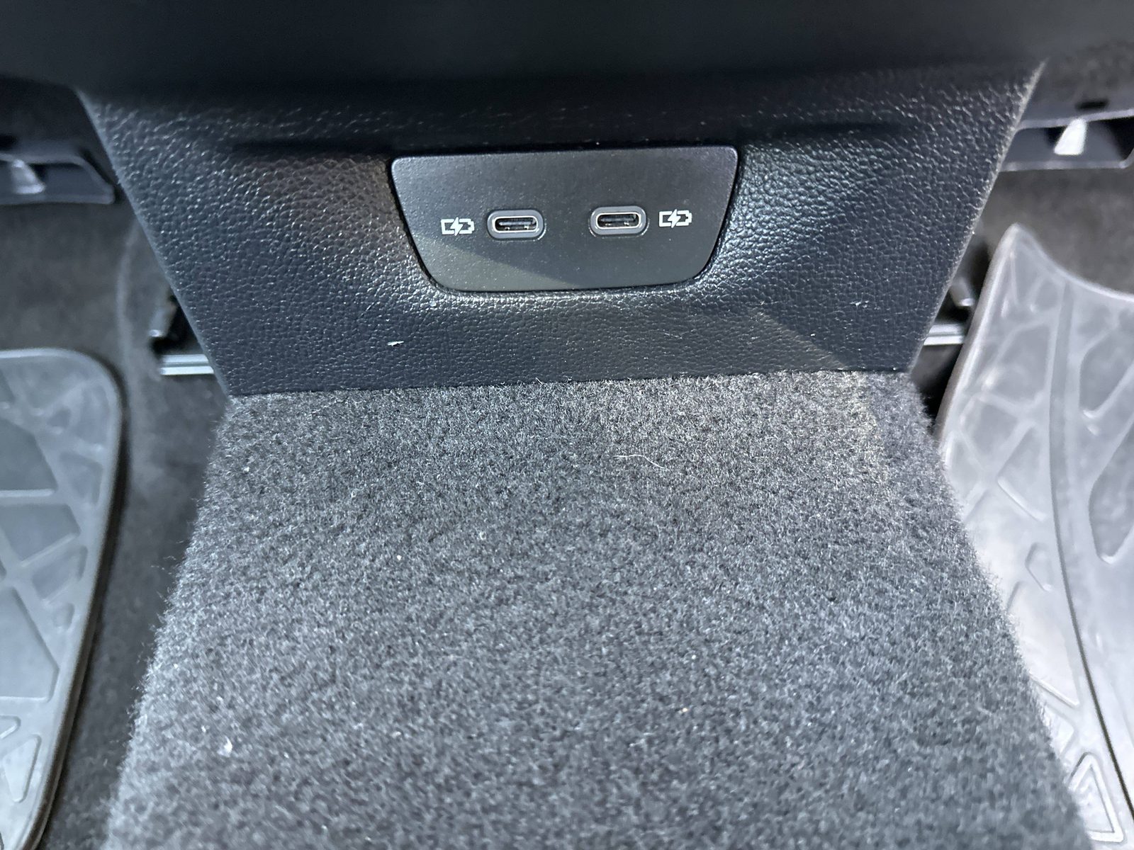 2024 Volkswagen Golf — fotografija 19