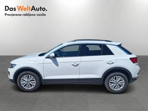 2021 Volkswagen T-Roc — sličica 2