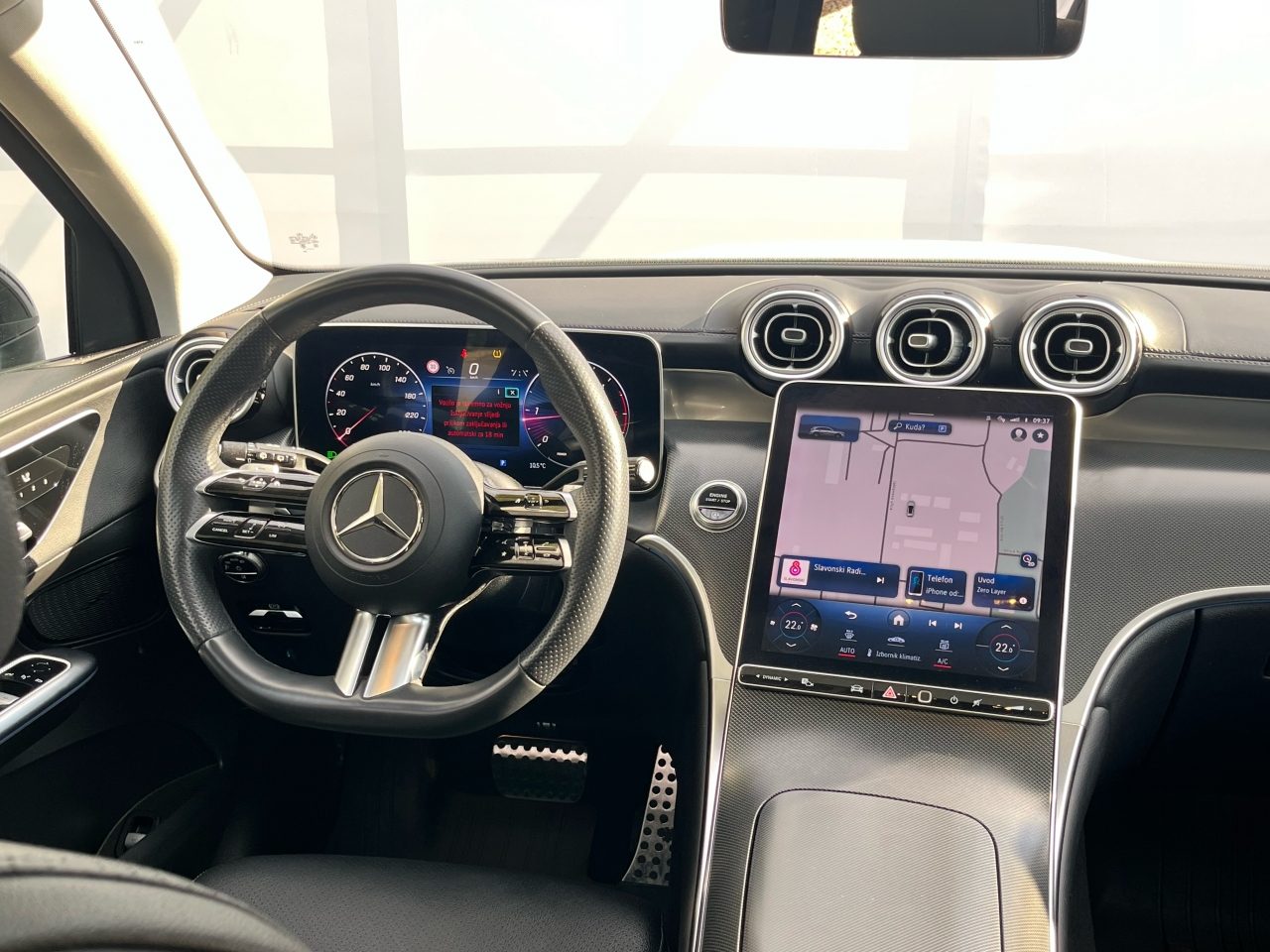 2023 Mercedes-Benz GLC — fotografija 8