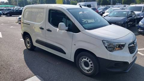 2020 Opel Combo van — sličica 7