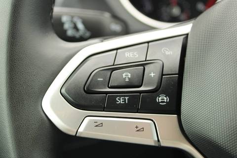 2023 Volkswagen Tiguan — sličica 15