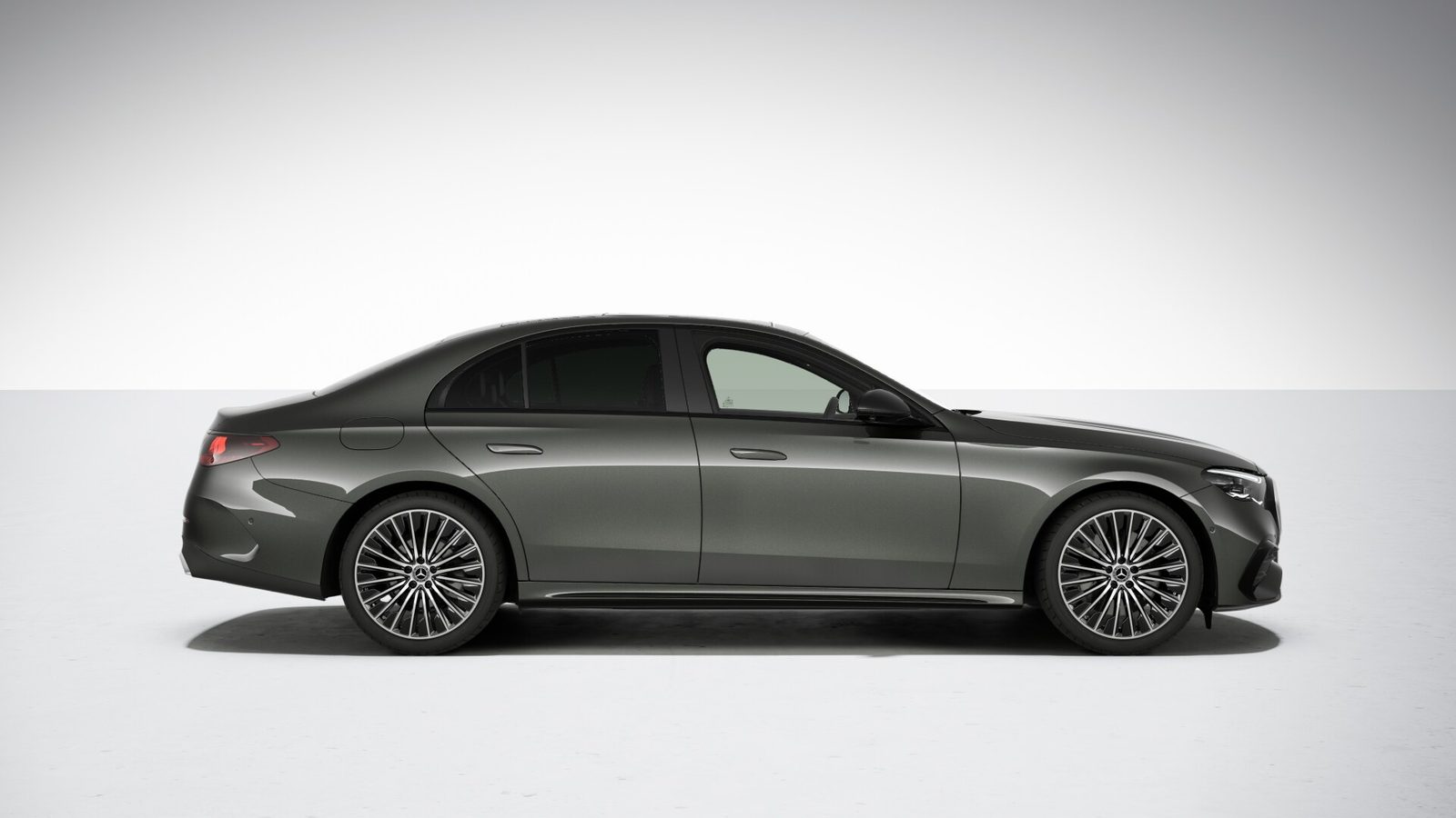Mercedes-Benz E-klasa — fotografija 4
