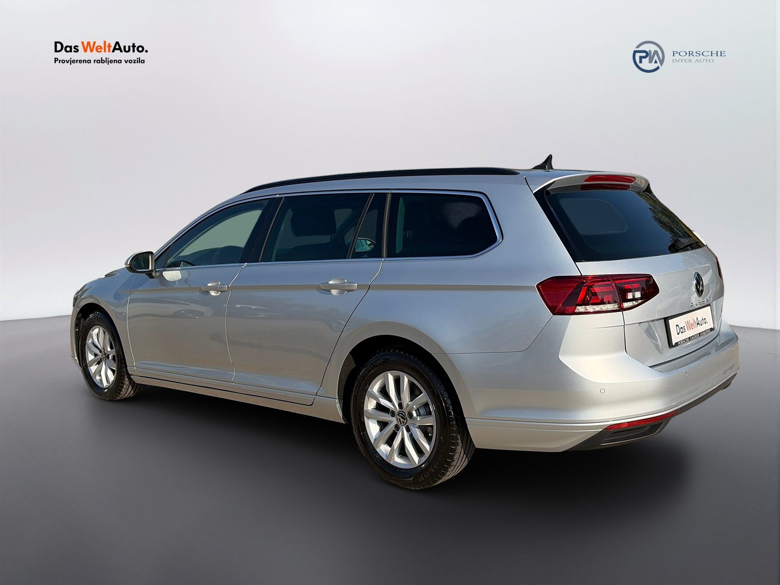 2021 Volkswagen Passat Variant — fotografija 3