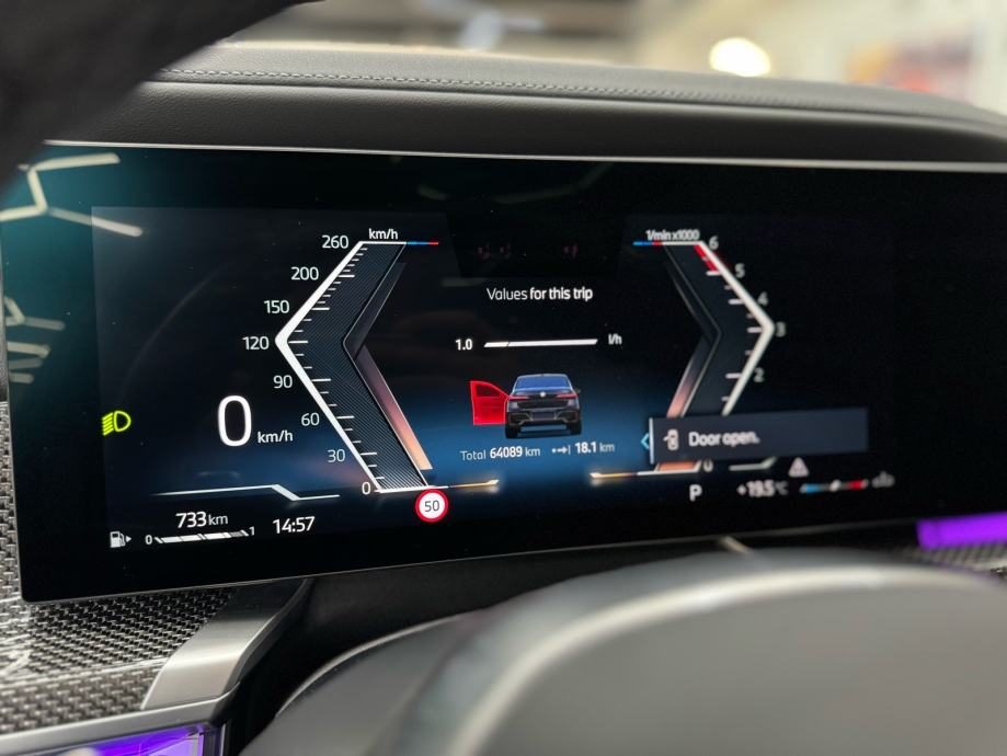 2023 BMW Serija 7 — fotografija 10