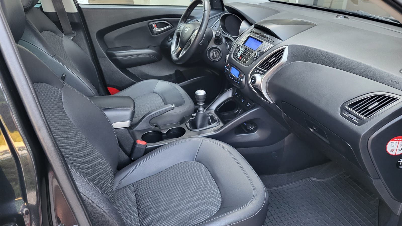 Hyundai ix35 — fotografija 12