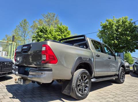 2021 Toyota Hilux — sličica 10