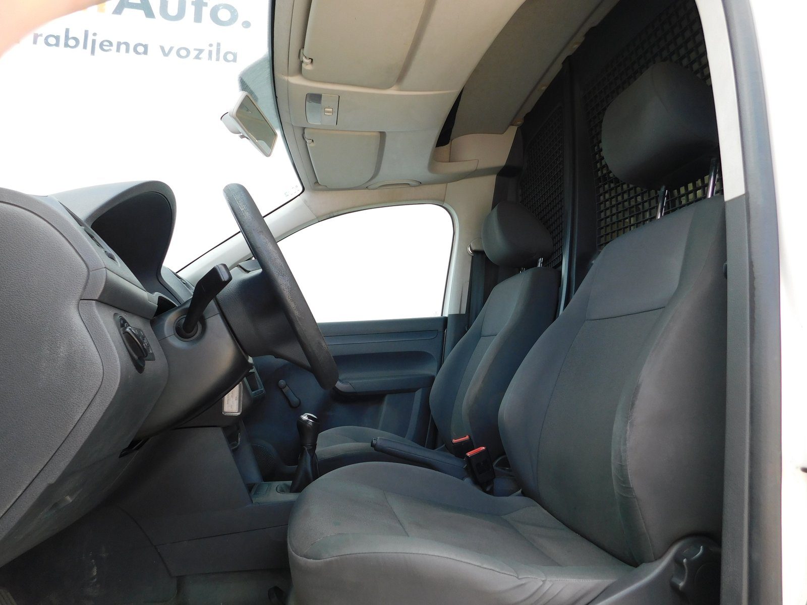 2015 Volkswagen Caddy — fotografija 5